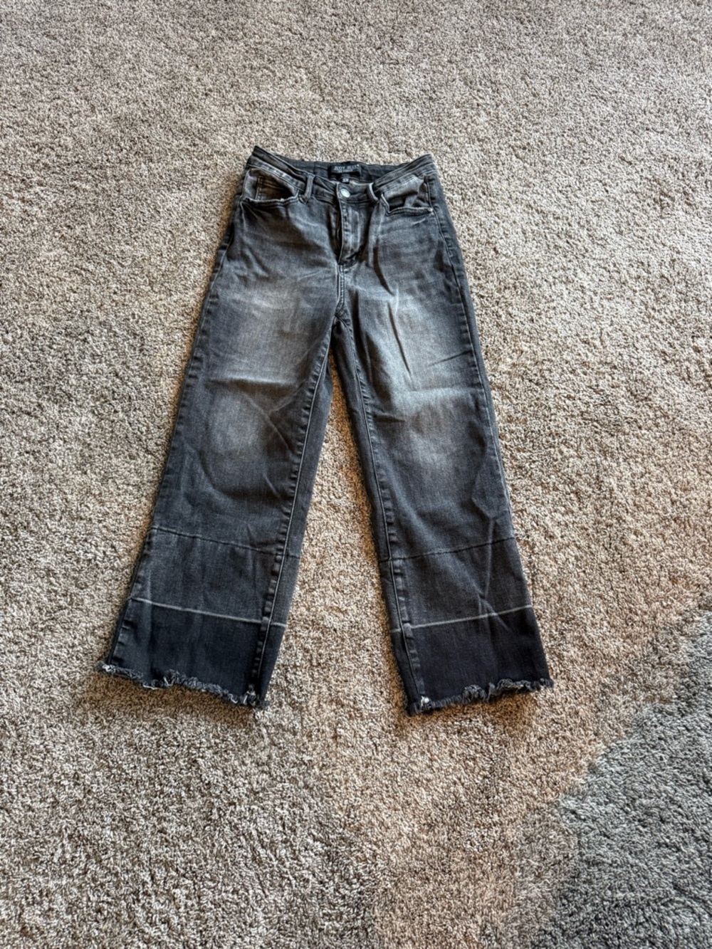Judy Blue Faded Black Wide-Leg Cropped Jeans